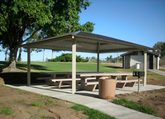 Corwin shade structure