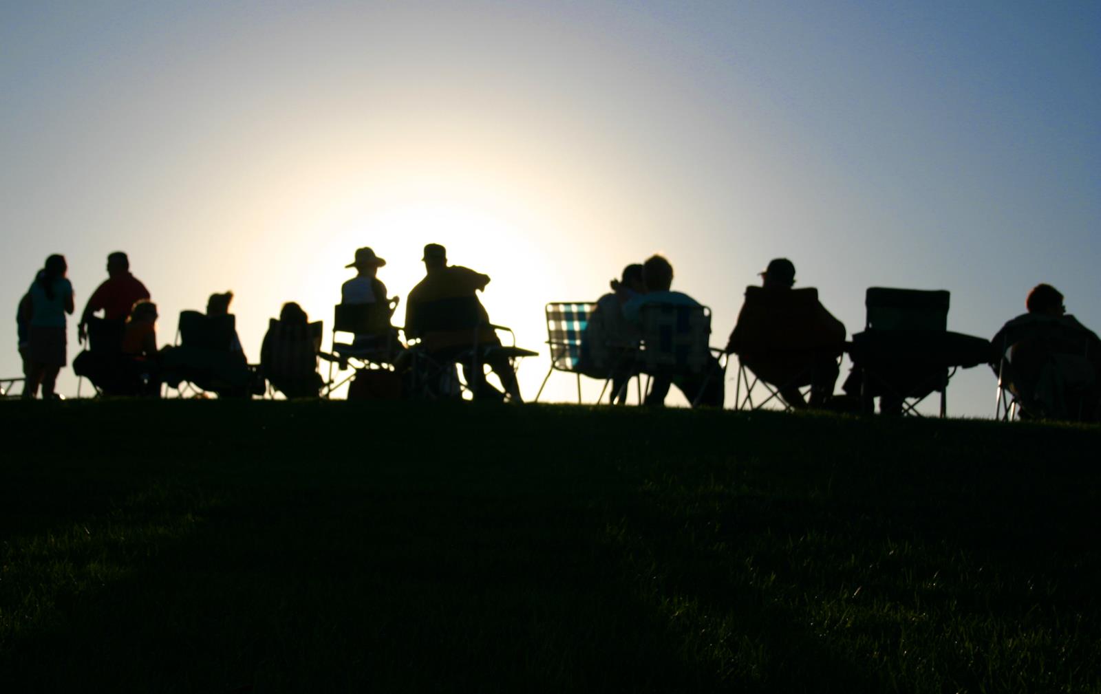 SCS Citizens on top of grass hill_Shadow